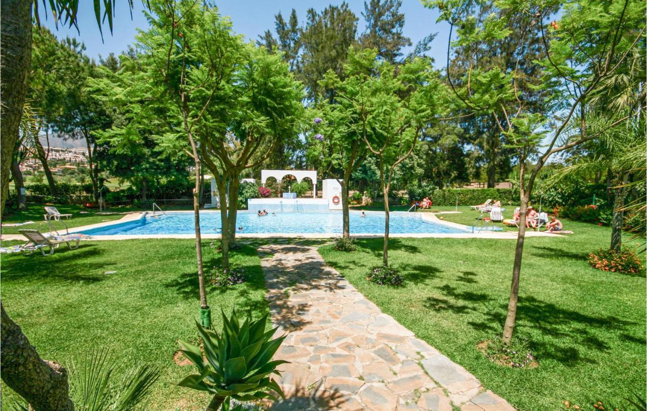 Nice Apartment In Mijas Costa With Kitchen Fuengirola Dış mekan fotoğraf