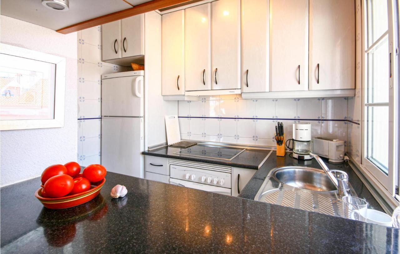Nice Apartment In Mijas Costa With Kitchen Fuengirola Dış mekan fotoğraf