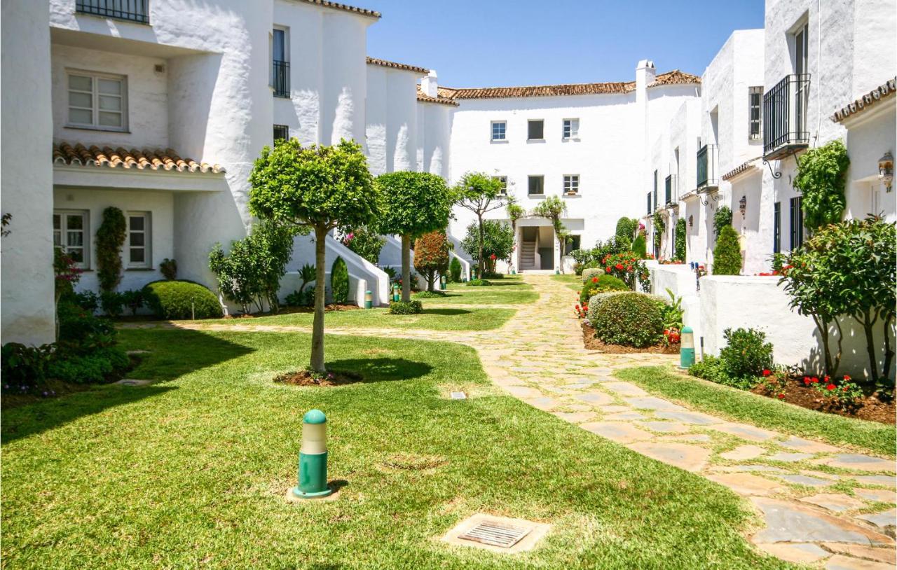 Nice Apartment In Mijas Costa With Kitchen Fuengirola Dış mekan fotoğraf